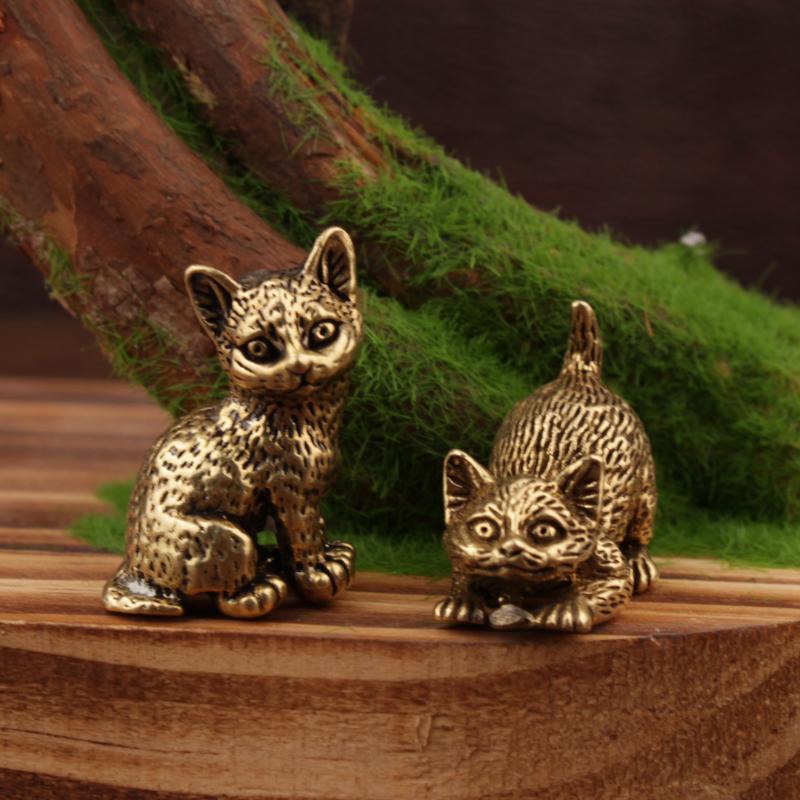 Figura de Gato Pequeña de Lató - Vintage Collectibles Store reseña y precio